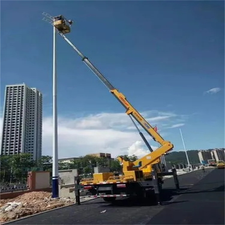 淄博淄川维修路灯的曲臂升降车出租